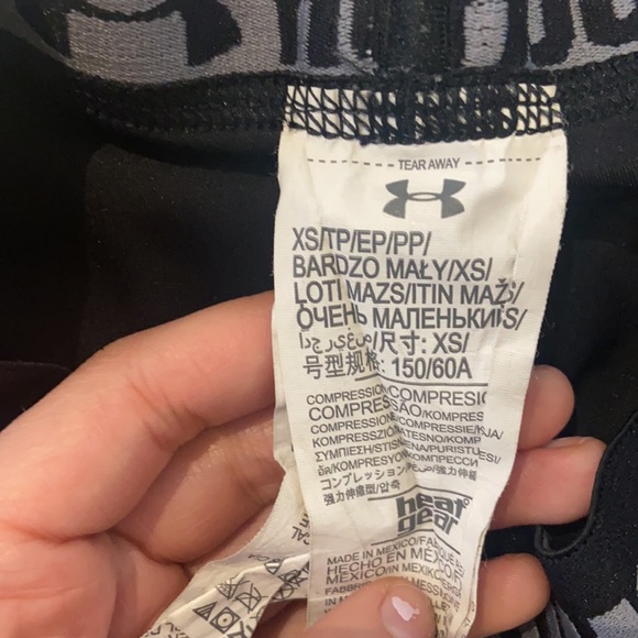 Under armour shorts - Picture 2 of 3